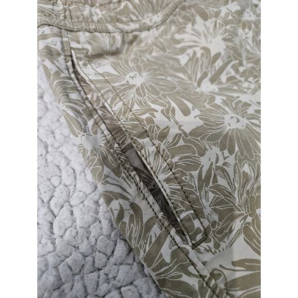 Rodd and Gunn Main Beach Shorts - Picture 4 of 5